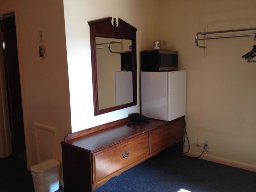 Gas Lite Motel Lawrenceville Экстерьер фото
